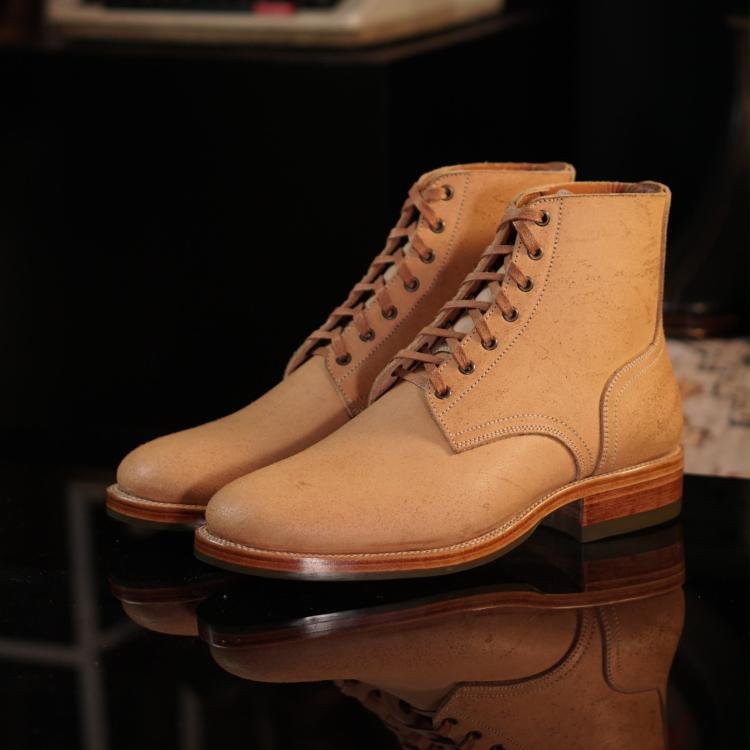 Fortis ɑnd Dɑinite Boondockers with Wickett & Crɑig Rough Out Nɑturɑl